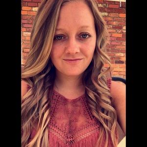 Meet your Posher, Kelsey
